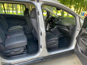 Ford Grand C-MAX 1.5 TDCi Plus-7 míst - ODP. DPH - 18