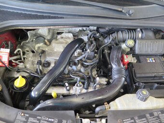Renault Clio 1.2TCe, klima, el.okn+zrc., nová STK - 18