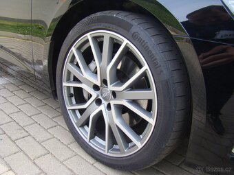 Audi A6 Avant 3.0 TDi 4x4 LED TOP STAV 2019 162300 km  DPH - 18