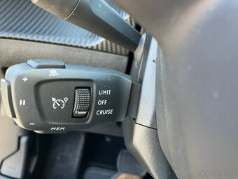 PEUGEOT 2008 E-Allure Pack E.Motor 100 Kw Bat. 50kwh - 18
