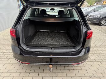 VW PASSAT 2.0 TDi EVO DSG R-LINE MATRIX VIRTUAL KAMERA 2022 - 18