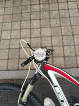 GT Sensor Carbon Expert 2014 - 18