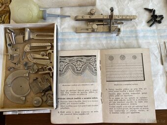 Šicí stroj SINGER - 18