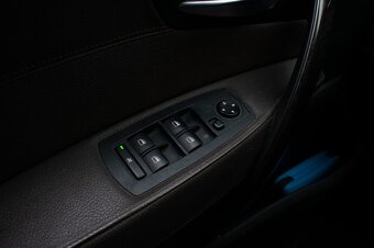 BMW X3 xDrive 2.0d A/T - 18