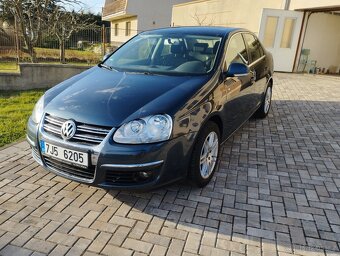 VW Jetta 1.6 TDI 77 kw - 18