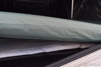 Suzuki Grand Vitara 1.6i 4X4/KŮŽE/TAŽNÉ/STAN/KLIMA - 18