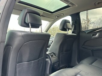 Mercedes-Benz E 250 2009 - 18