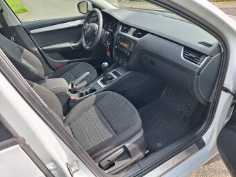 Škoda Octavia 1.6TDi 81kW 1.maj ČR Cebia - 18