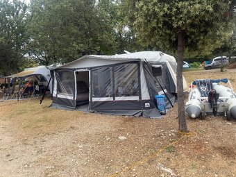 Karavan Sterckemann 490 , veliká garáž - 18