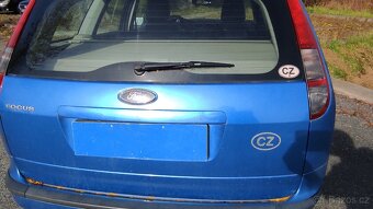 Ford Focus 1,6i Kombi - 18
