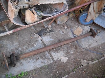 E 512-514 díly žací lišty - 18