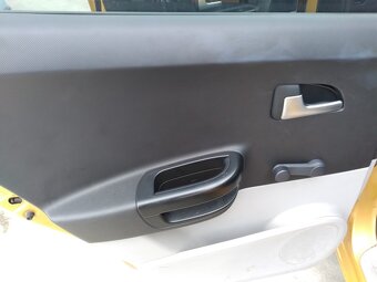 KIA CEED 1.4 16V KLIMA,ČR - 18