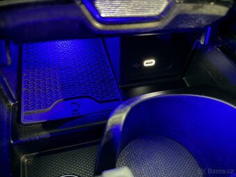 Mercedes-Benz Třídy C, 300Cdi 195kw 9-G DPH 1-MAJ - 18