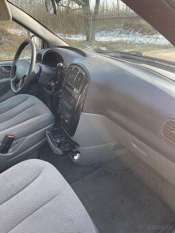 Chrysler Grand Voyager 2.8 CRD - 18