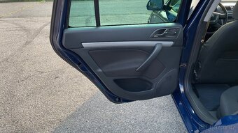 ŠKODA OCTAVIA 1.6TDI XENONY FAMILY - 18