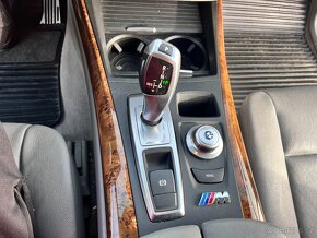 BMW X5 3.0 Si 200KW,TZ,PANORAMA,M-PAKET - 18