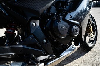 Honda CBR 600 F - 18