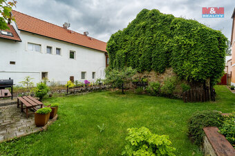 Prodej rodinného domu, 262 m², Velemín - 18
