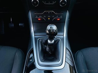 Ford S-MAX 2.0TDCi 132KW MANUÁL VÝHŘEV SERVISKA PLNÁ VÝBAVA - 18