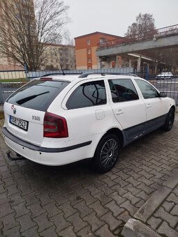 Škoda Octavia 2 103 kW automat - 18