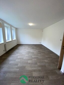 Pronájem rodinného domu 4+1, 140 m2, Libušín - okr. Kladno - 18