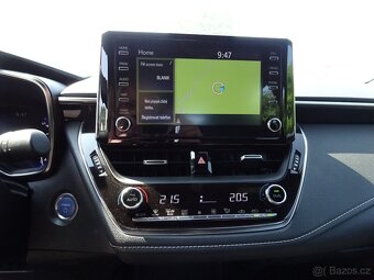 Toyota Corolla 1,8 HYBRIDNÍ,GARANCE KM - 18