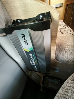 Obytné auto Granduca Roller 3.0JTD 90tis.km, klima,Solary - 18