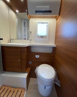 Elnagh Baron 65 (2022) - 18