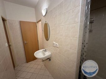 Pronájem bytu 2+kk 49,5 m² - 18
