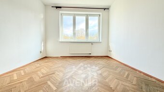 Prodej bytu 2+1 s balkónem, Úpice, ev.č. 00163 - 18