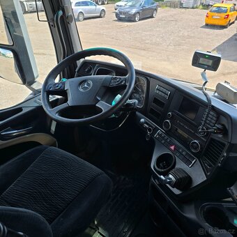 MB ACTROS 1842 r.v.2018 plus HIPOCAR r.v.2014 - 18
