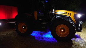 Prodám JCB Fastrac 4220 - 18