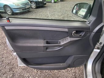 Opel Meriva 1.8 16V 92kW klima STK 2/27 nové rozvody, spojka - 18