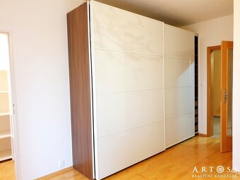 Pronájem prostorného cihlového bytu 2+1, 85 m2, Bílovice nad - 18