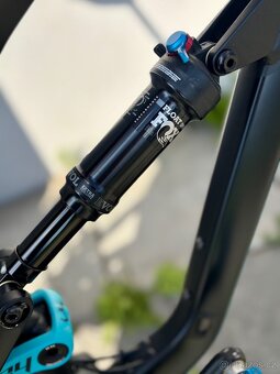 AM/trailové kolo YT Jeffsy 27,5" - 18