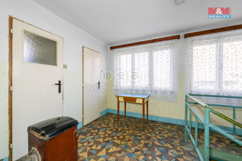 Prodej rodinného domu, 285 m², Běštín - 18