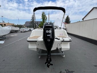 QUICKSILVER Activ 475 aXESS + MERCURY F 60 EFI ELPT záruka 5 - 18
