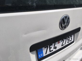 Prodám VW transportér T5 1.9.tdi 5 míst - 18