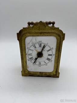 Sběratel nabízí staré budíky - 18