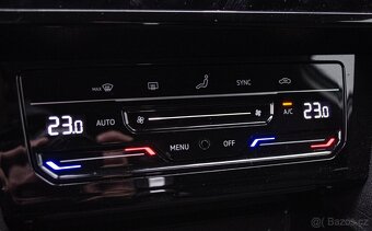 Volkswagen Passat Variant 2.0 TDI DSG - 18