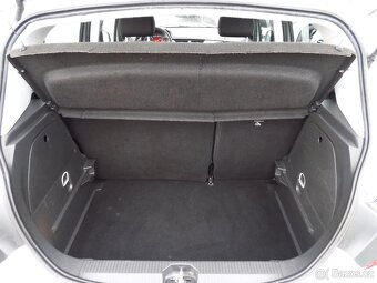 Opel Corsa 1.2 serviska, 1.majitel, 47tis. km. - 18