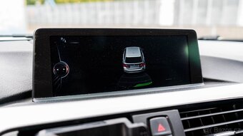 BMW Rad 3 Touring 320d A/T - 18