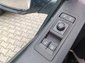 Volkswagen Transporter Long 2.0TDI 75kW 3400mm Klima 3-místa - 18