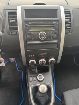 Prodám Nissan X-Trail 4x4 2,0 nafta 110 KW rv 2010 - 18