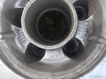 R16 ALU sada orig. Audi A3 5x100 - 18