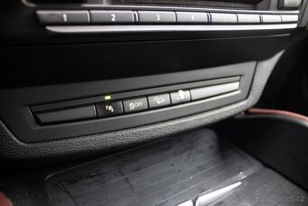 BMW X6 xDrive 30d - 18