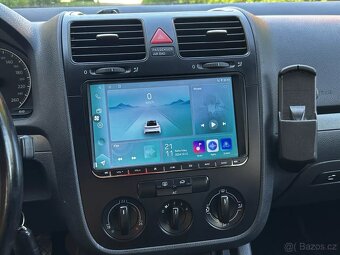 Volkswagen Golf V Combi 1.9 TDI 77kW Navi Tažné ALU R17 2009 - 18