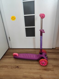 Koloběžka- tříkolka  Worker - 18
