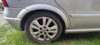 Opel Astra G 1.8 85kW, benzín, hatchback - 18