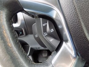 Ford Transit Custom 2.2 TDCI 92 KW L2H1 9 MÍST - 18